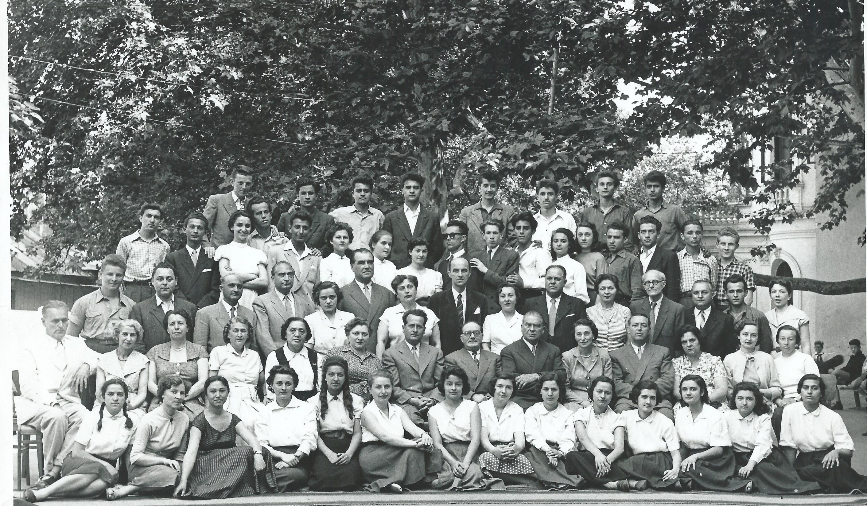 Liceul de Muzica-corpul-didactic-1957